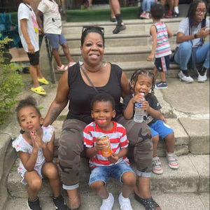 Meet your Posher, Veronica